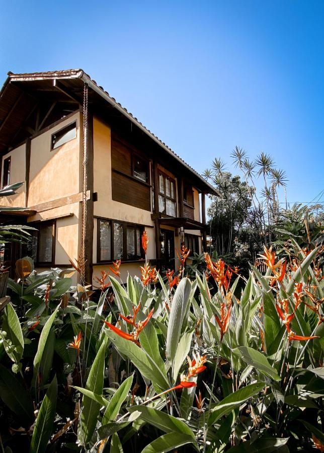 Estúdio com Vista do Jardim