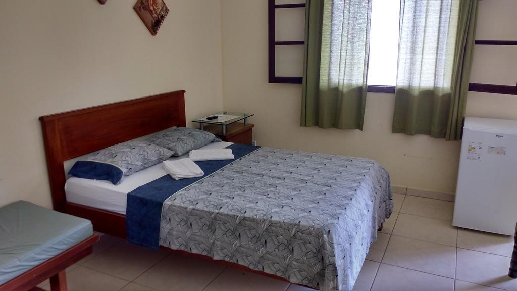 Suite,452127258:JPEG