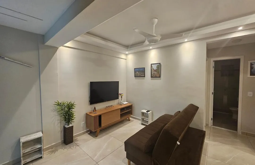 Apartamento com Conforto e Silêncio a 2,5km do Centro Histórico-1