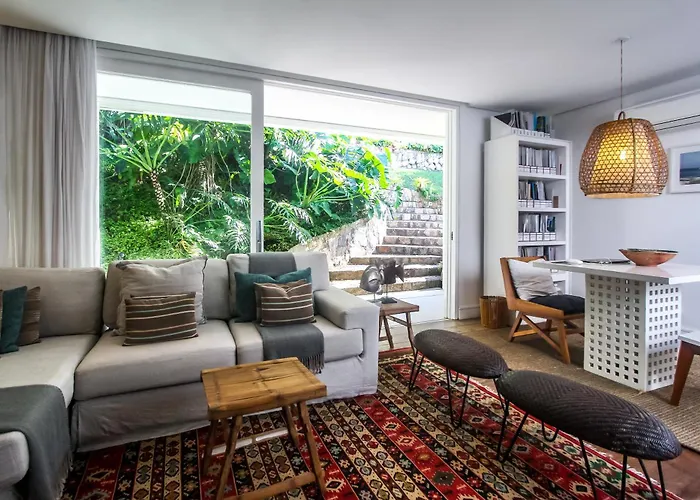Tropical Contemporary Suites Paraty