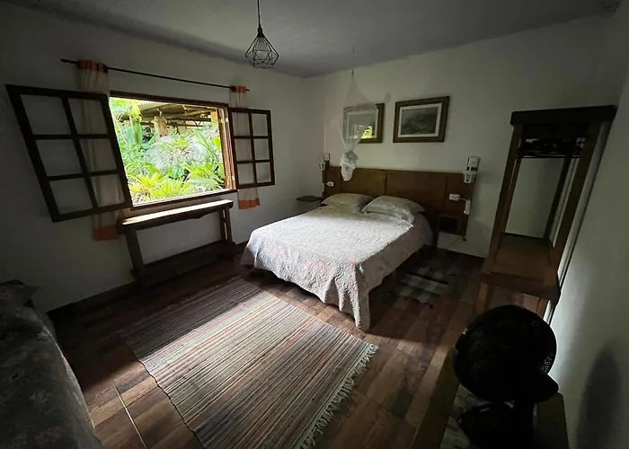 Chácara portal do dragão casa completa para 6 pax Paraty
